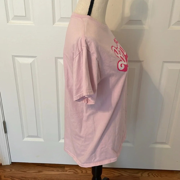 Barbie The Movie 100% Cotton Size Medium T-shirt Pink with Logo Short Sleeve - Picture 4 of 5